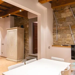 Apartment Cozy And Charmin 3br Steps By Duomo, Florence
