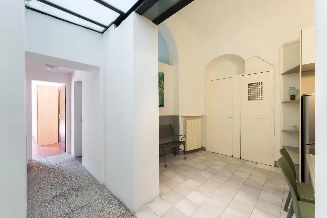 Pilastri 35 Apartment Florence Italy